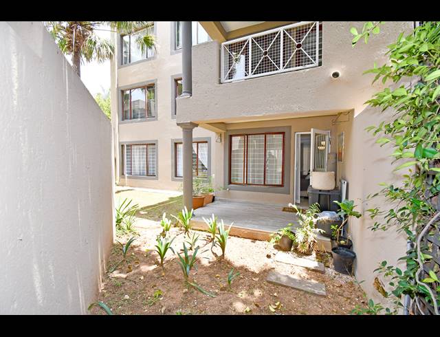 2 BEDROOM APARTMENT FOR SALE IN CRAIGHALL